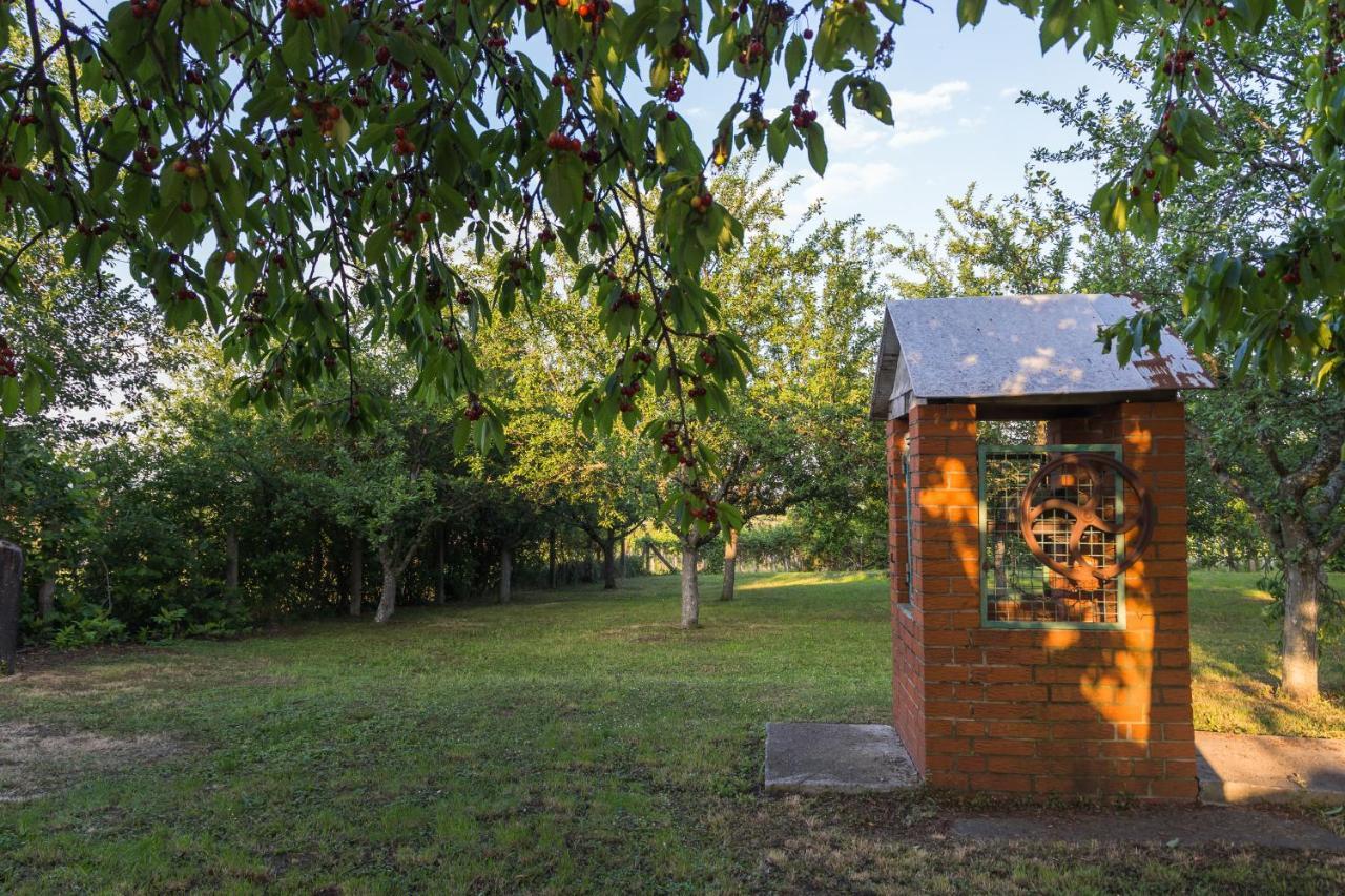 Village Wine House Mandicevac Экстерьер фото